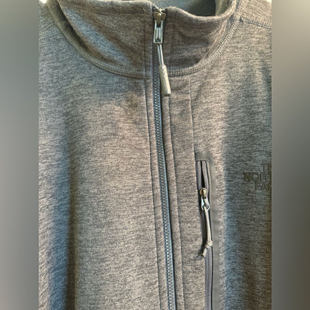 The North Face Full Zip Fleece - Picture 5 of 7